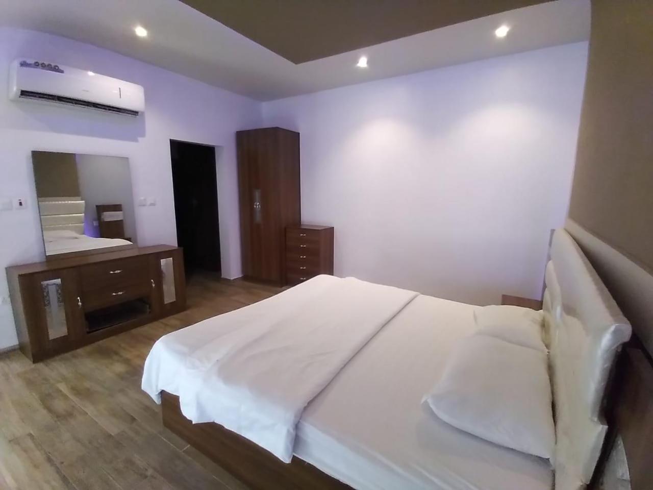 شاليهات الكوخ السويسري وأكوابارك Villa Ash Shishah Luaran gambar
