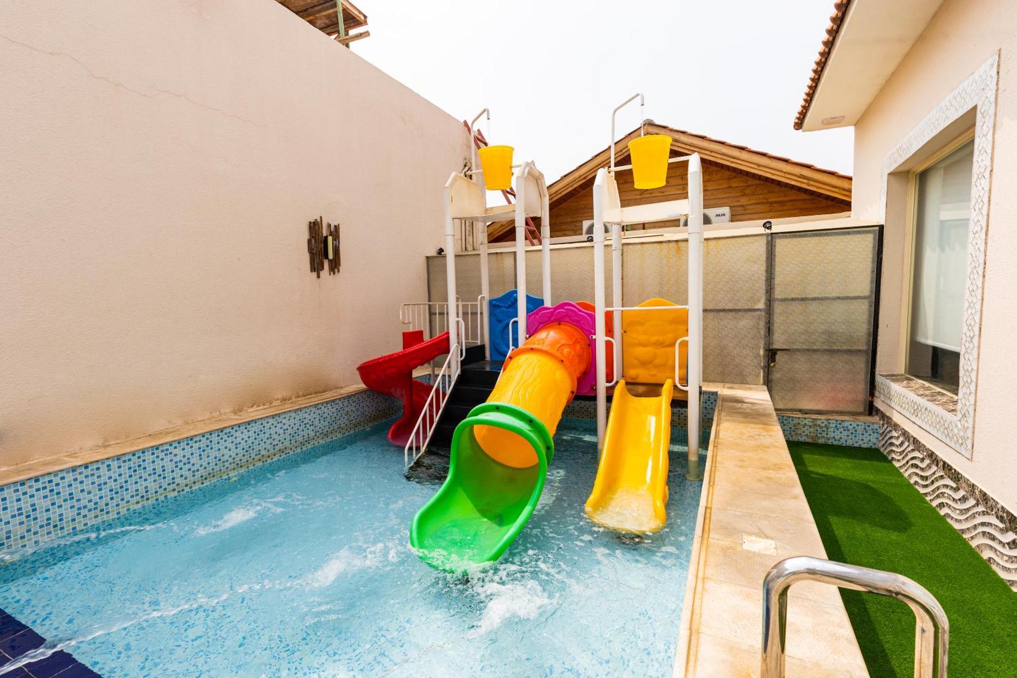 شاليهات الكوخ السويسري وأكوابارك Villa Ash Shishah Luaran gambar